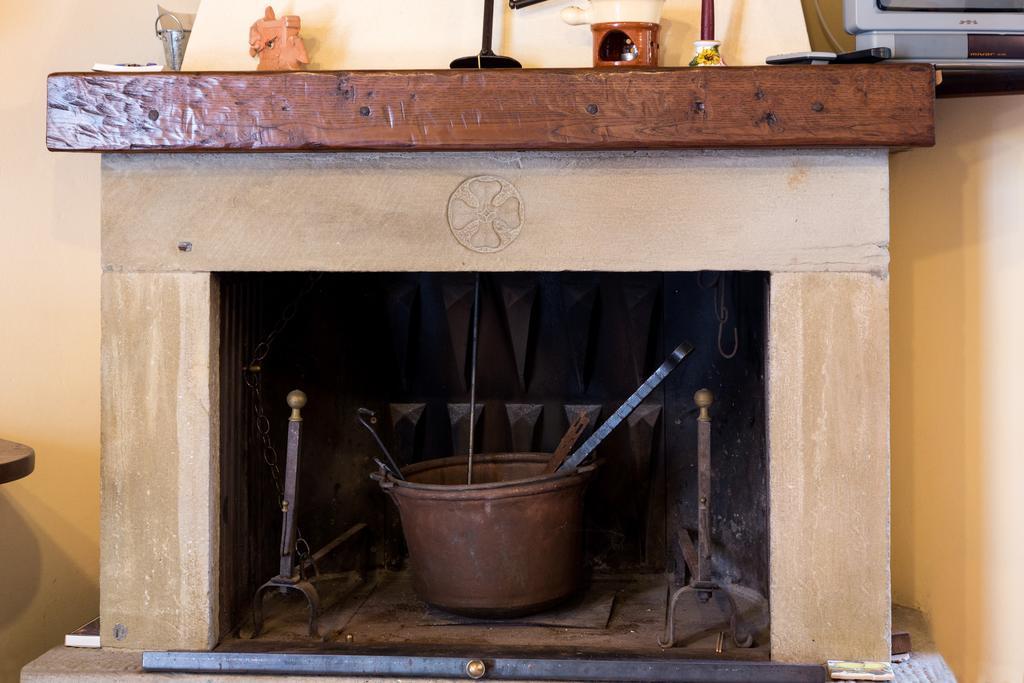 Casale Vacanze Il Granaio Cortona Zimmer foto