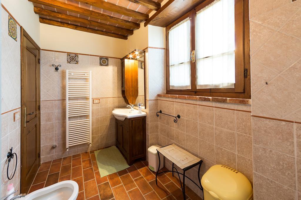 Casale Vacanze Il Granaio Cortona Zimmer foto