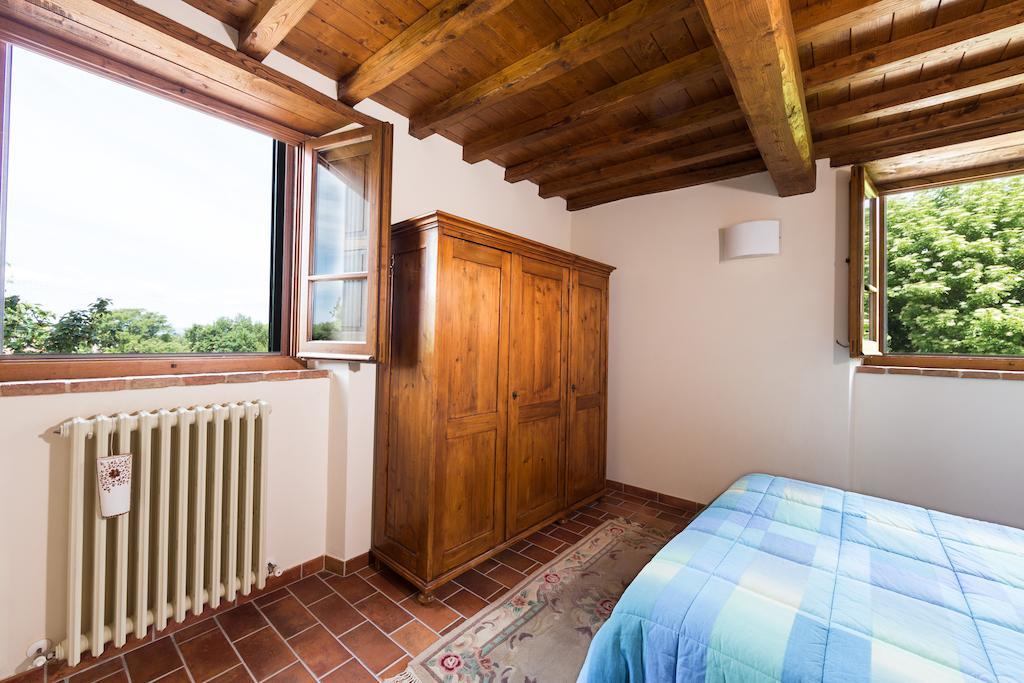 Casale Vacanze Il Granaio Cortona Zimmer foto